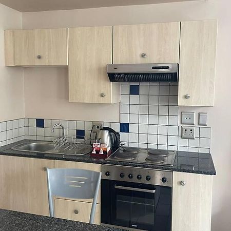 Cool & Easy Flat In The Heart Of Marshalltown Johannesburg Eksteriør billede