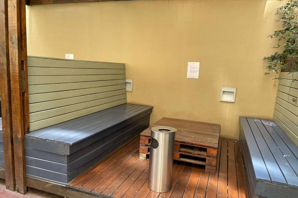 Cool & Easy Flat In The Heart Of Marshalltown Johannesburg Eksteriør billede