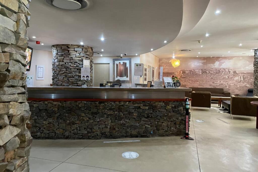 Cool & Easy Flat In The Heart Of Marshalltown Johannesburg Eksteriør billede